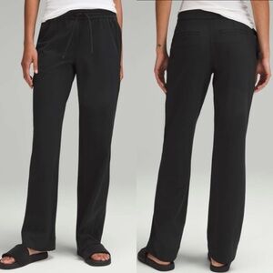 LULULEMON Luxtreme Mid-Rise Straight-Leg Trouser Black Size Medium